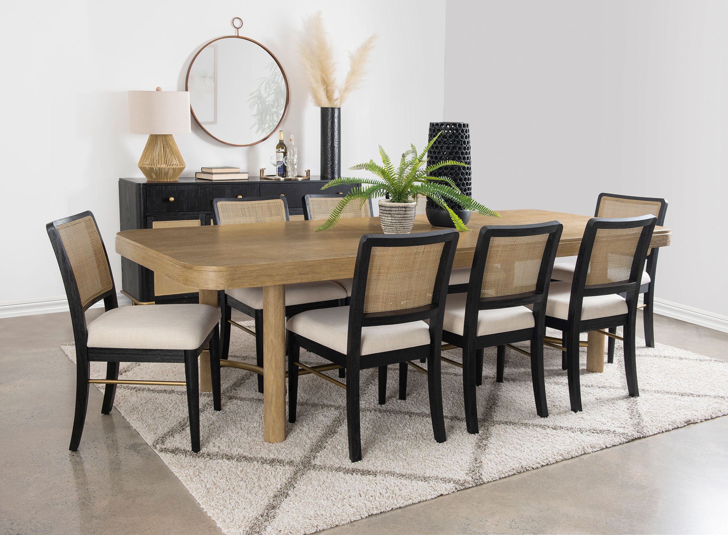 Arini Dining Set