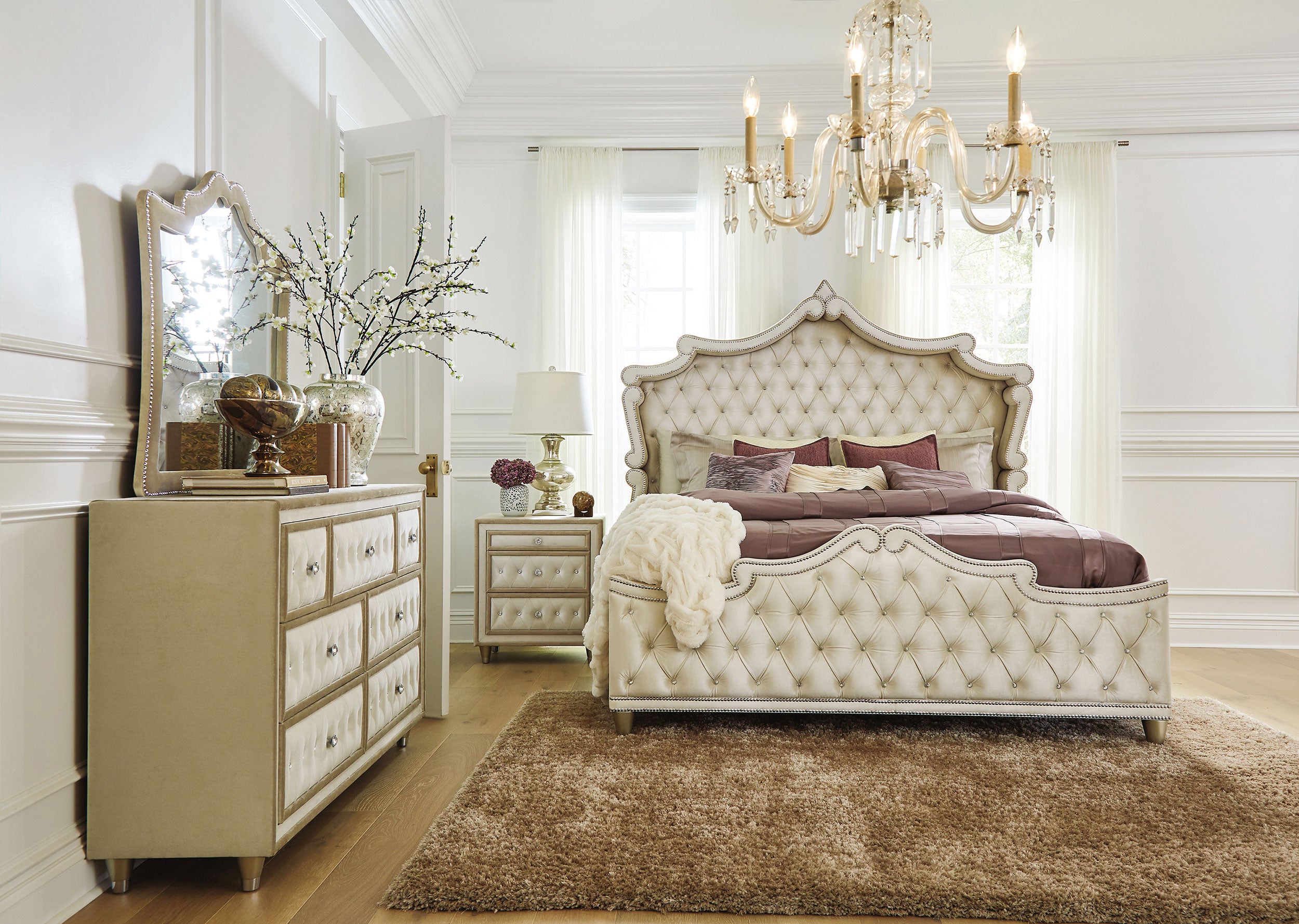 Antonella Dresser with Mirror