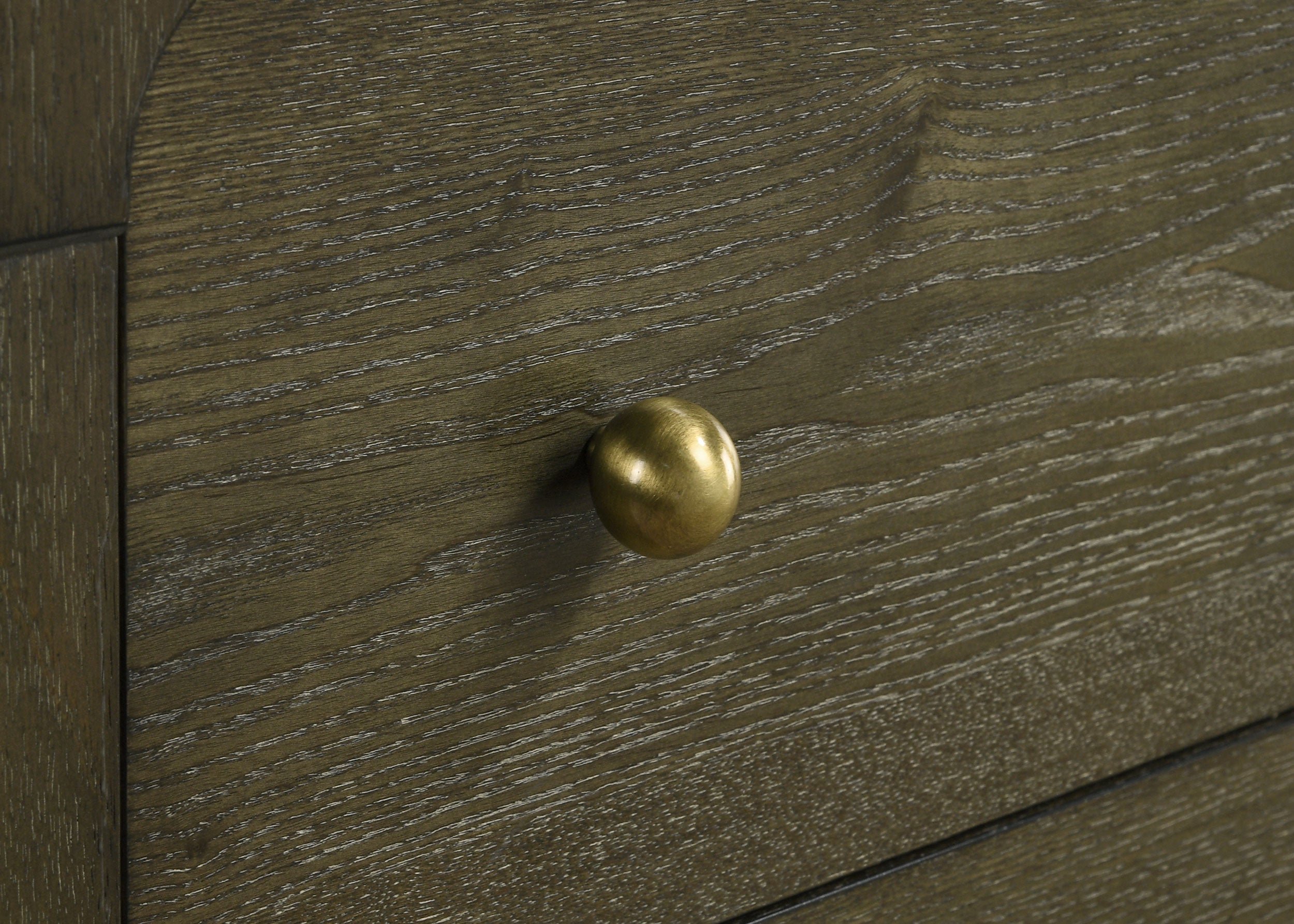 Gran Park Chest of Drawers