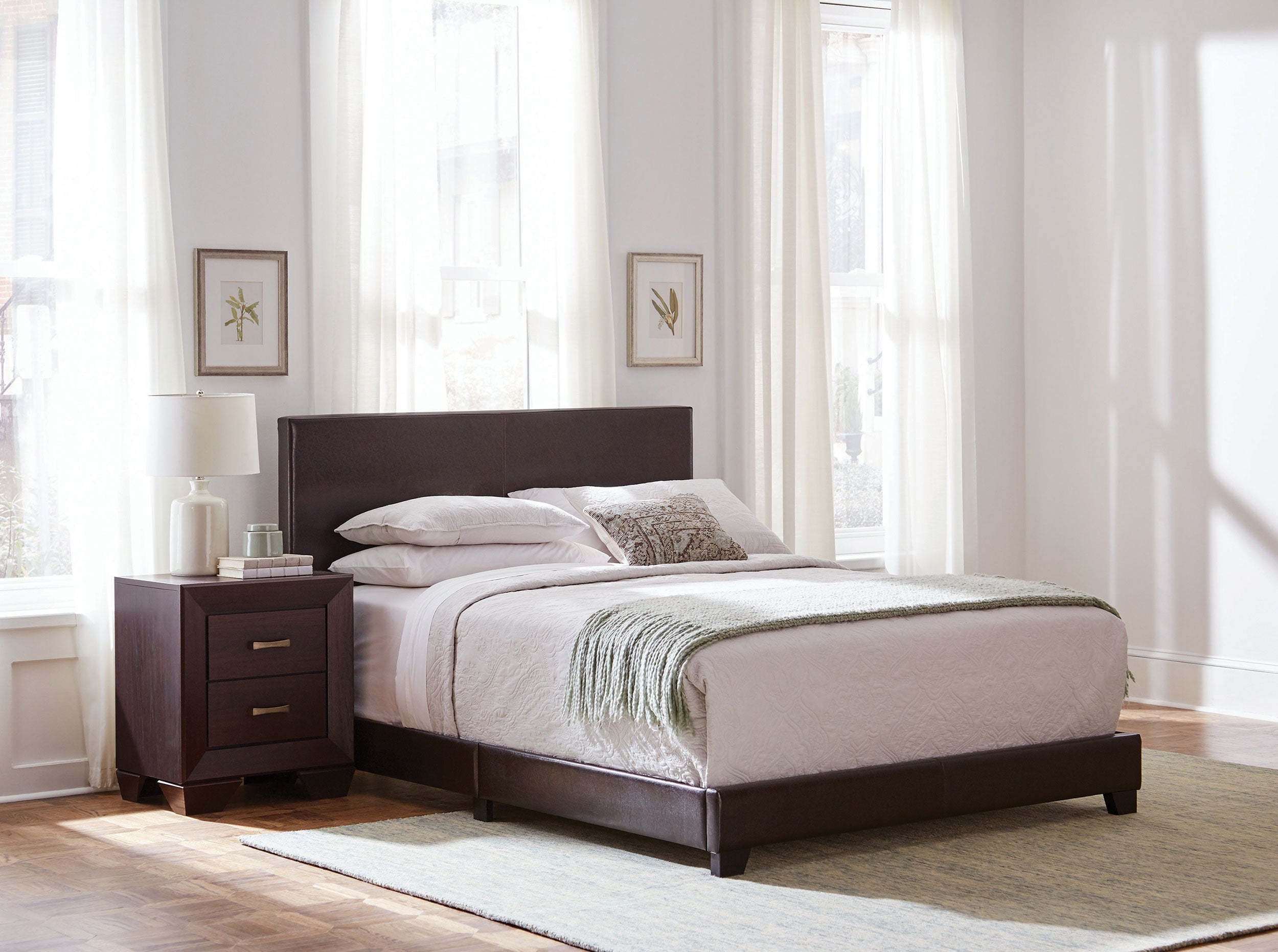 Dorian Panel Bed