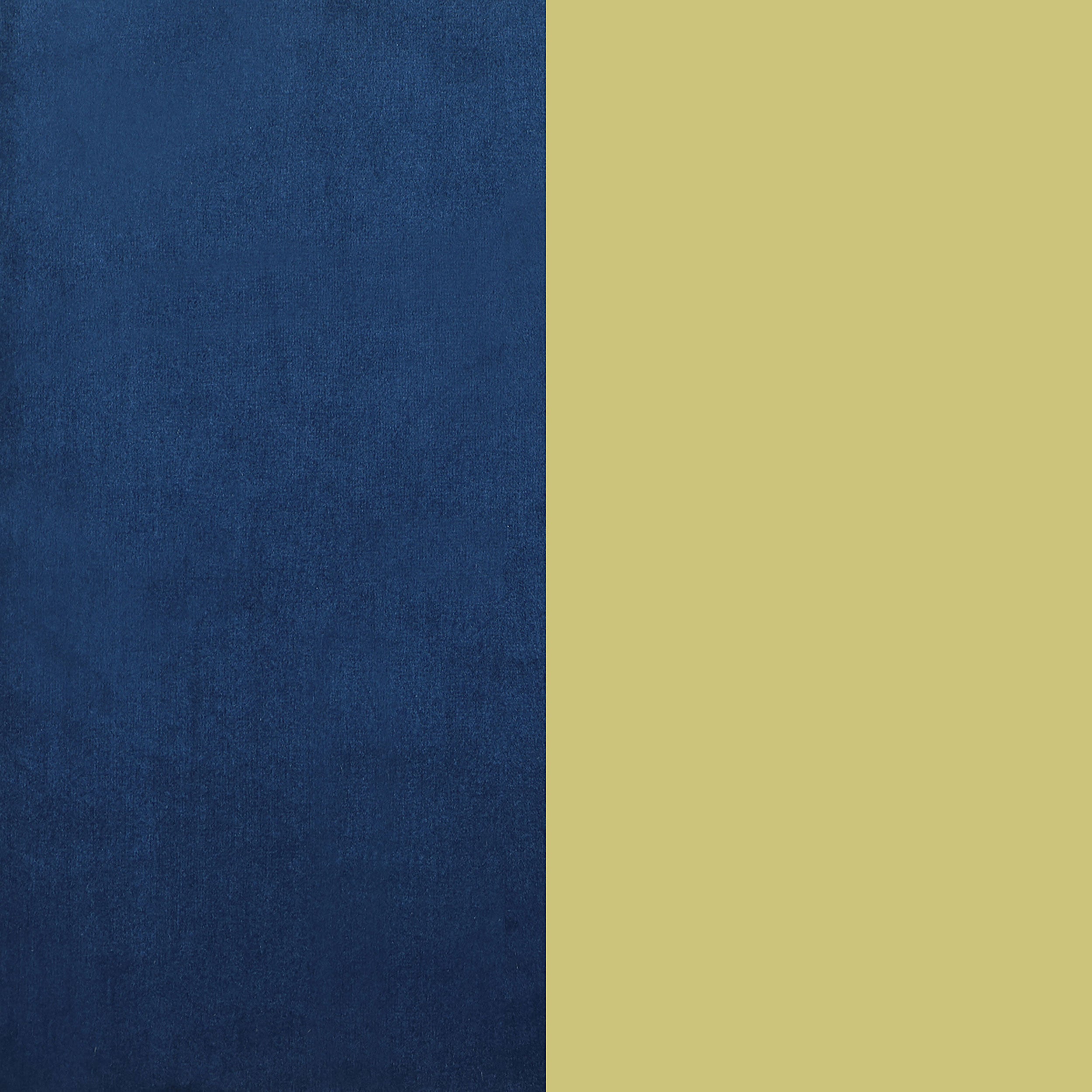 Sophia Stationary Sets