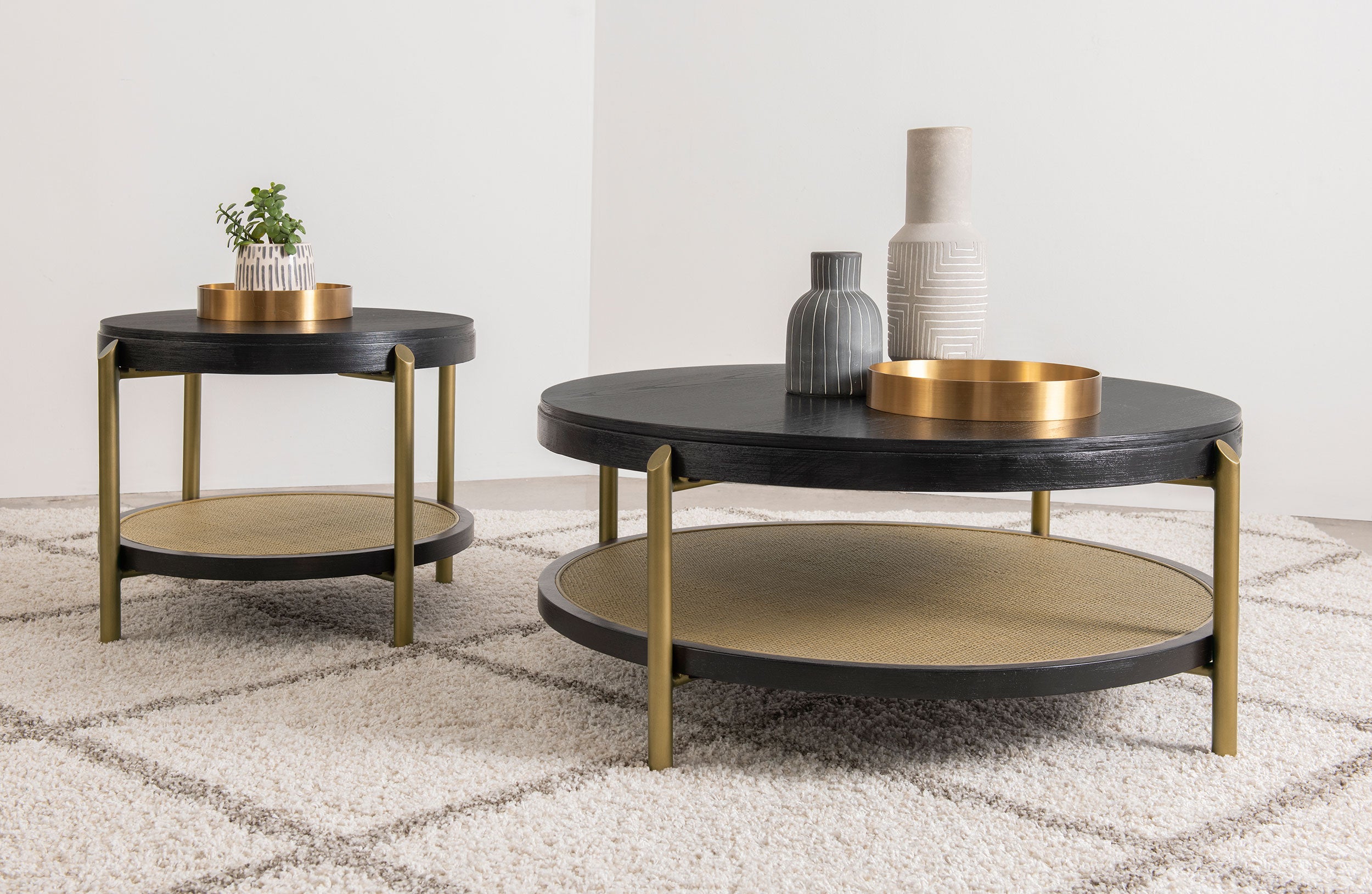 Arini Coffee Table Sets