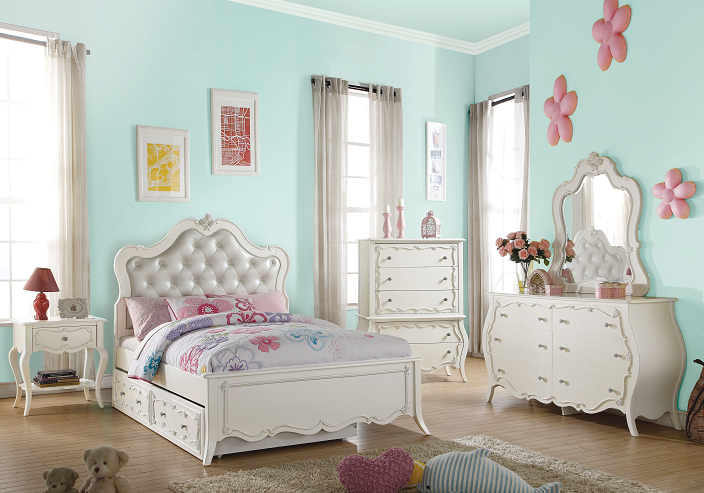 Edalene PU & Pearl White Twin Bed