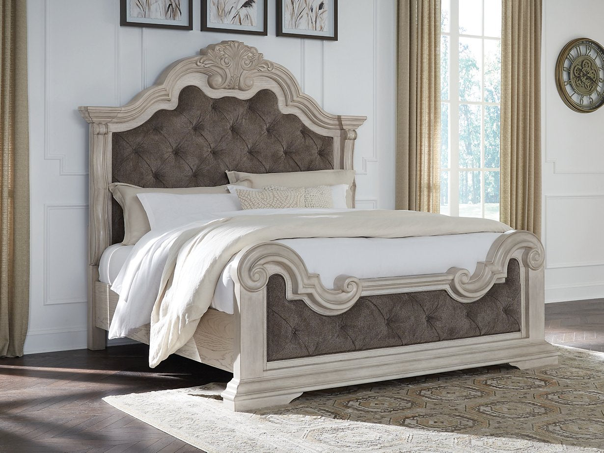 Bruchandi Upholstered Bed