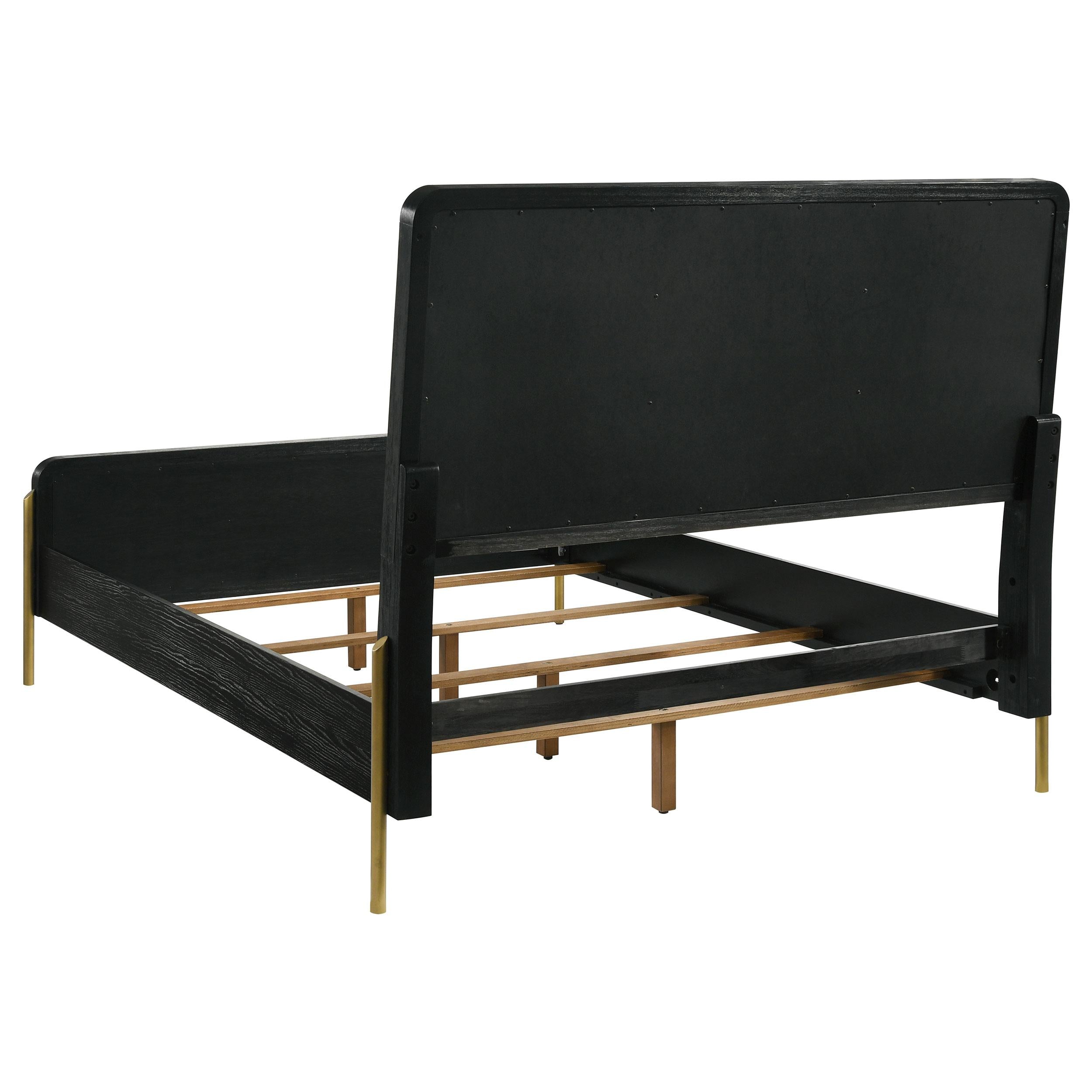 Arini Bedroom Set