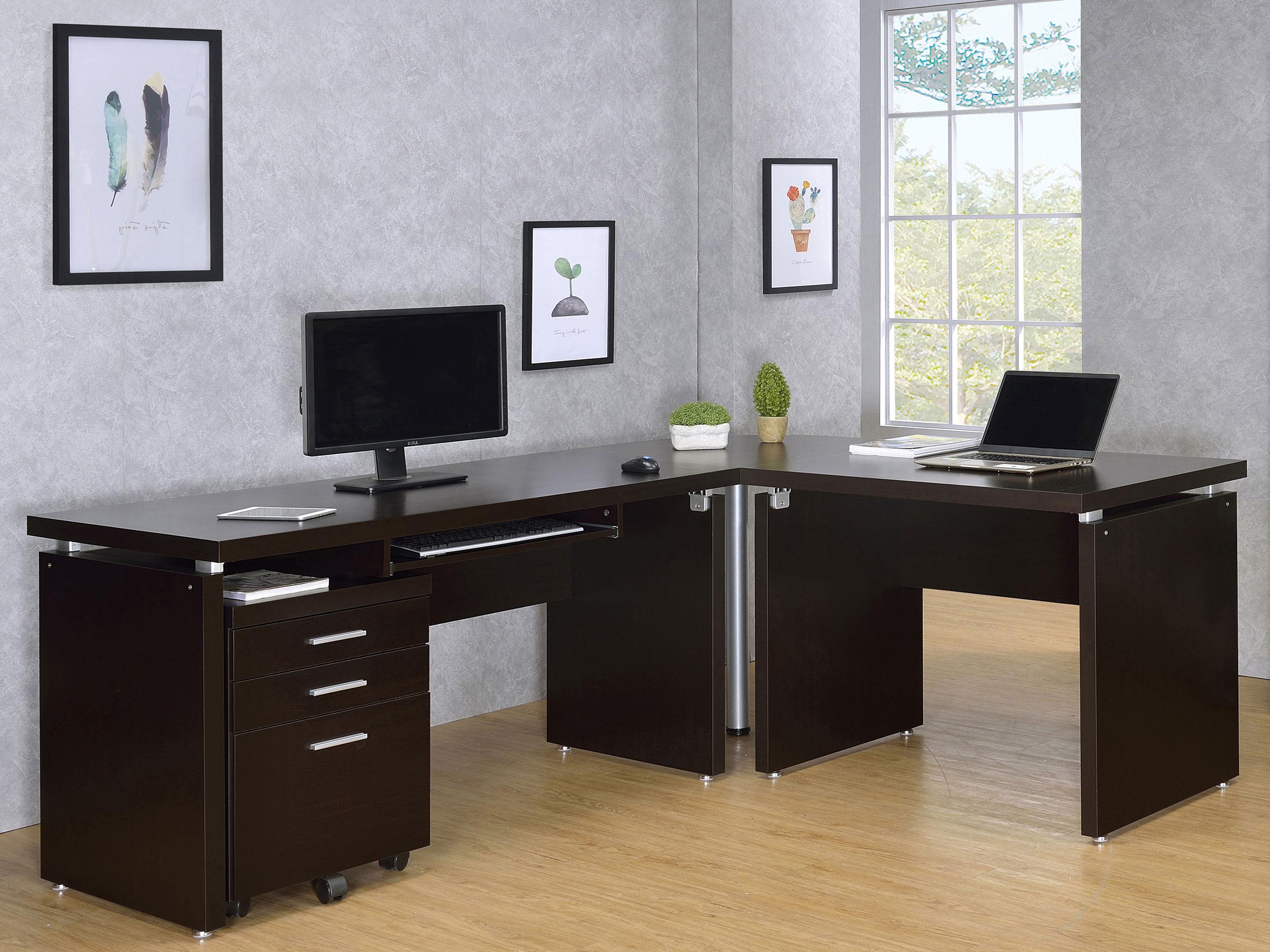 Skylar Desk Set