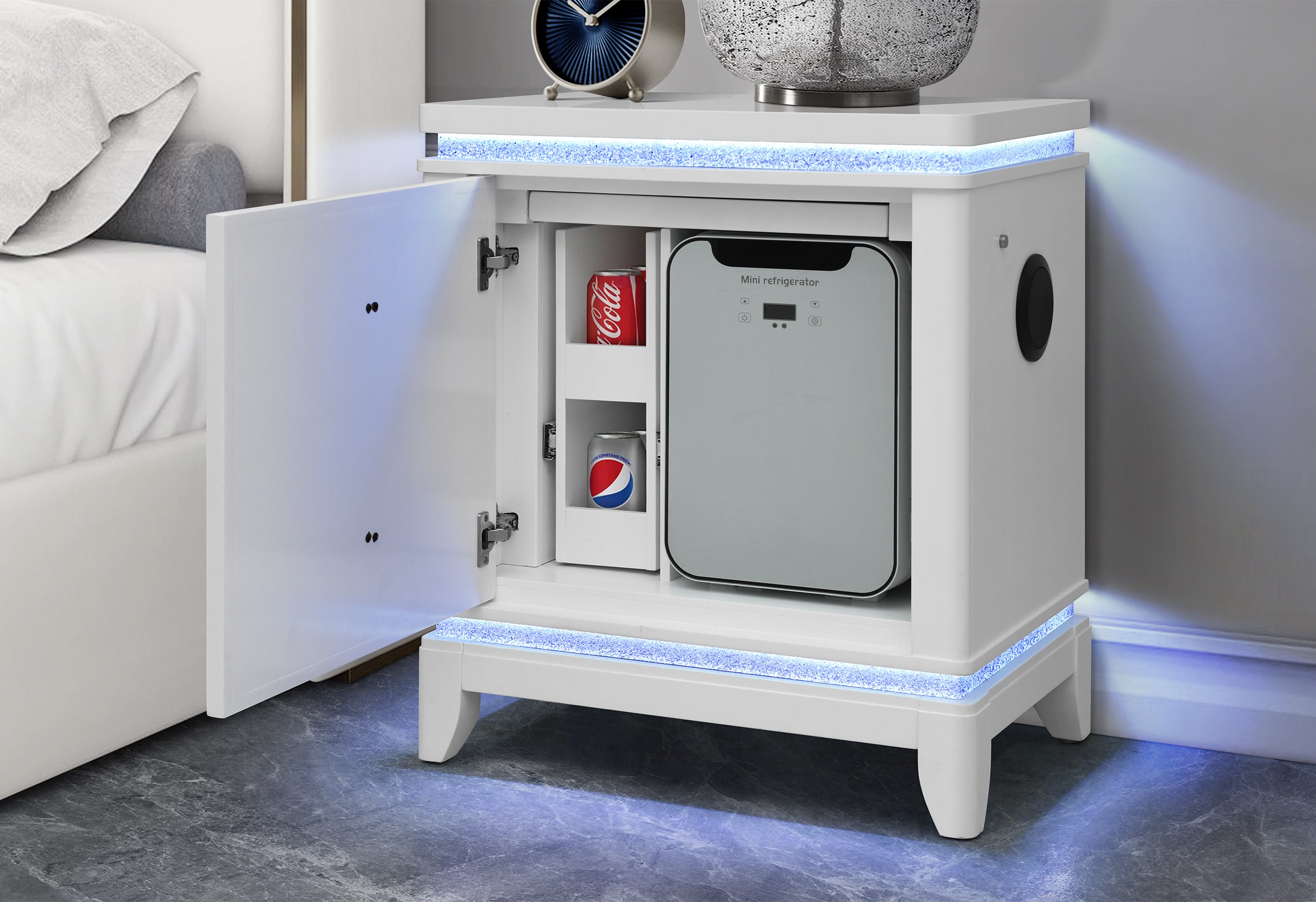 ALINA WHITE FULL BED GROUP WITH LED, COOLER, SPEAKER AND USB