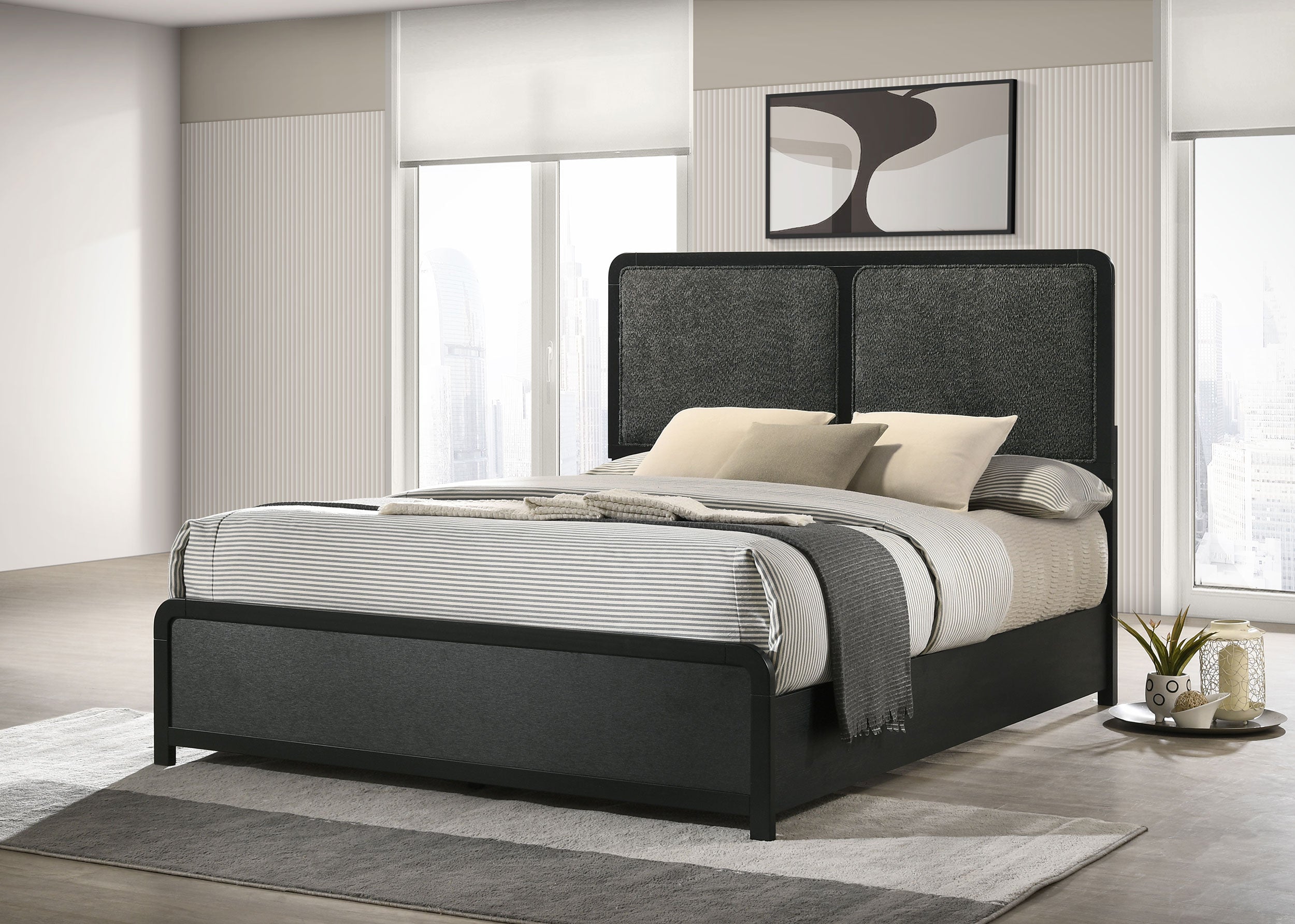 Cavelle Queen Bed