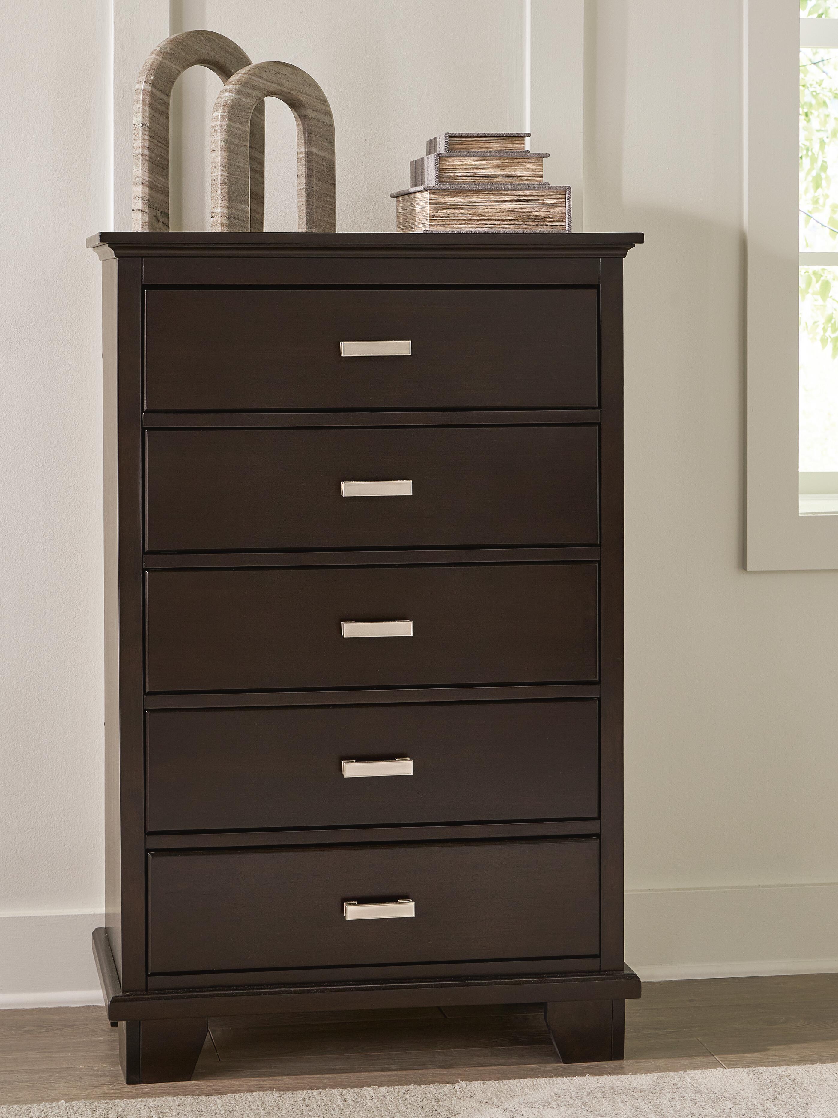 Covetown Chest of Drawers